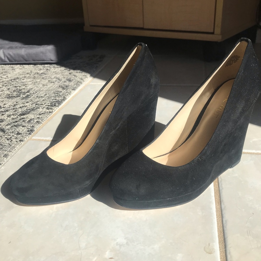black velvet wedges